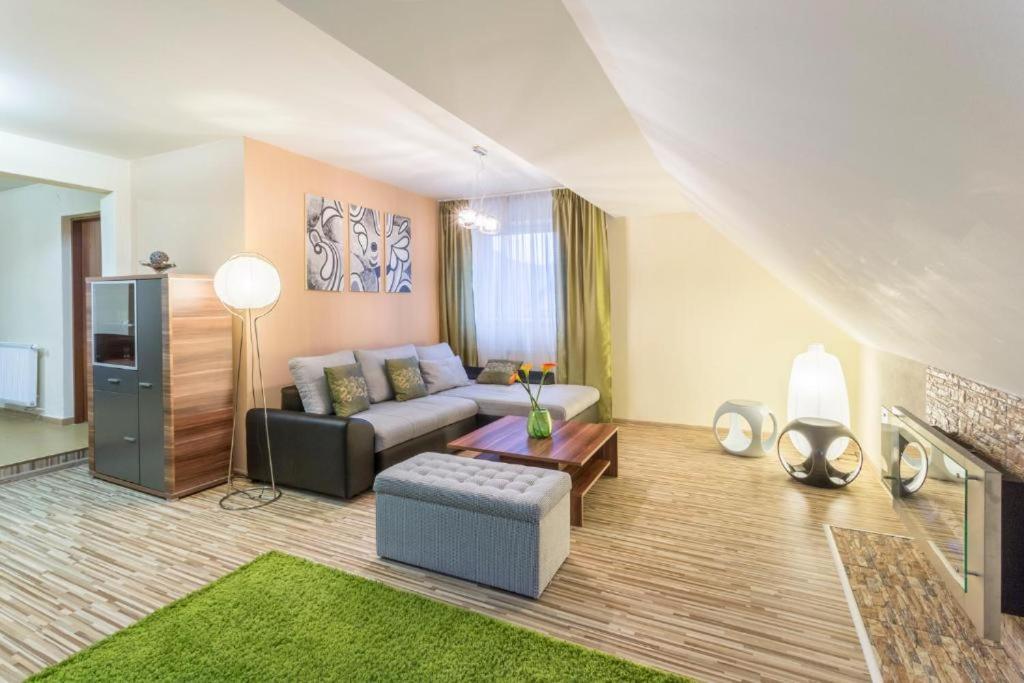 Hotel Sipox Štrba Eksteriør billede